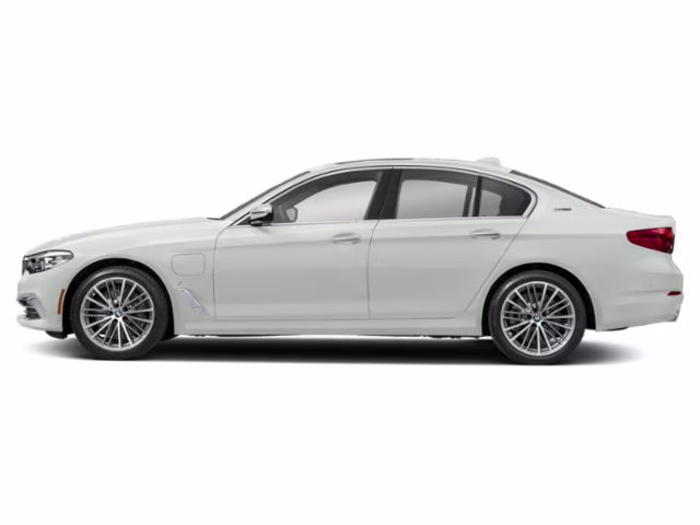 2019 Alpine White BMW 5 Series 530e iPerformance RWD Sedan