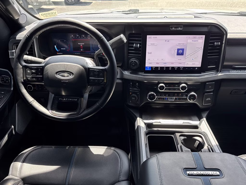 2025 Avalanche Ford Super Duty F-250 SRW Platinum 4X4 Truck
