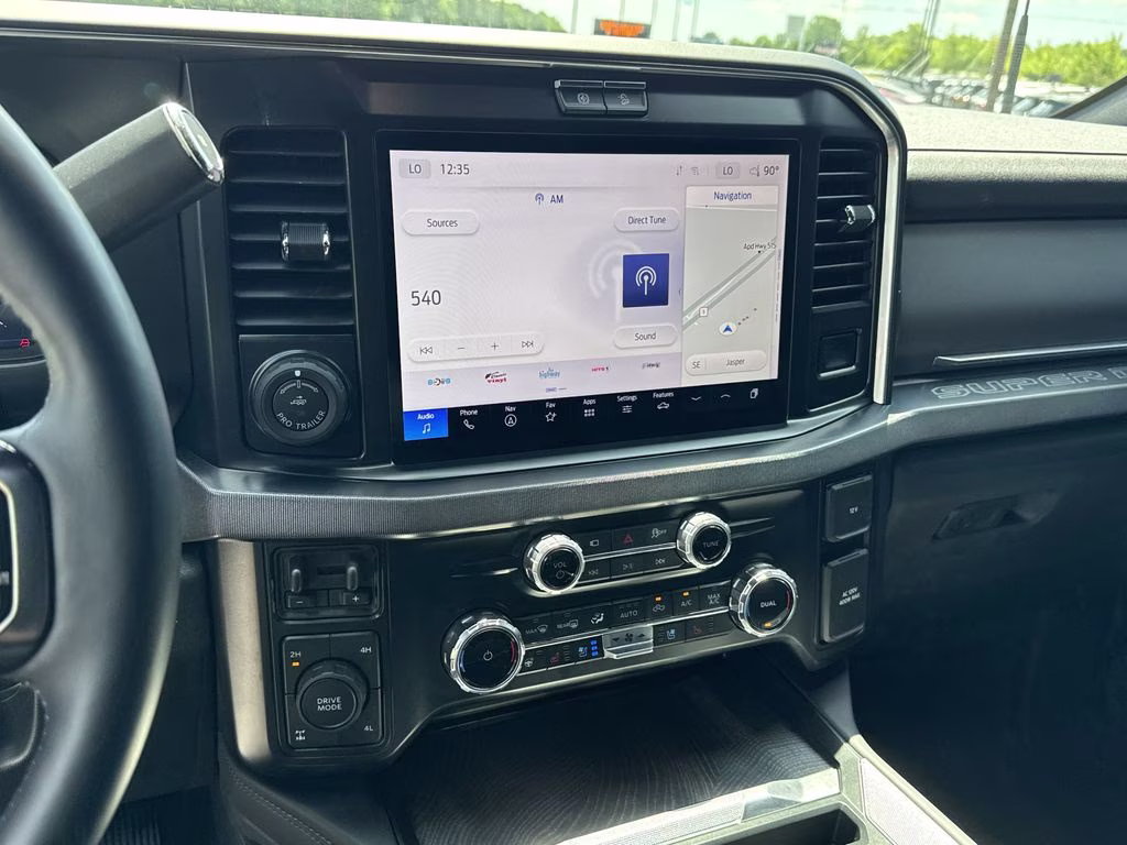 2025 Avalanche Ford Super Duty F-250 SRW Platinum 4X4 Truck