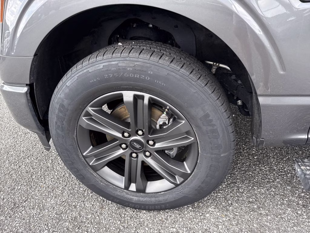 2023 Carbonized Gray Metallic Ford F-150 Lariat 4X4 Truck