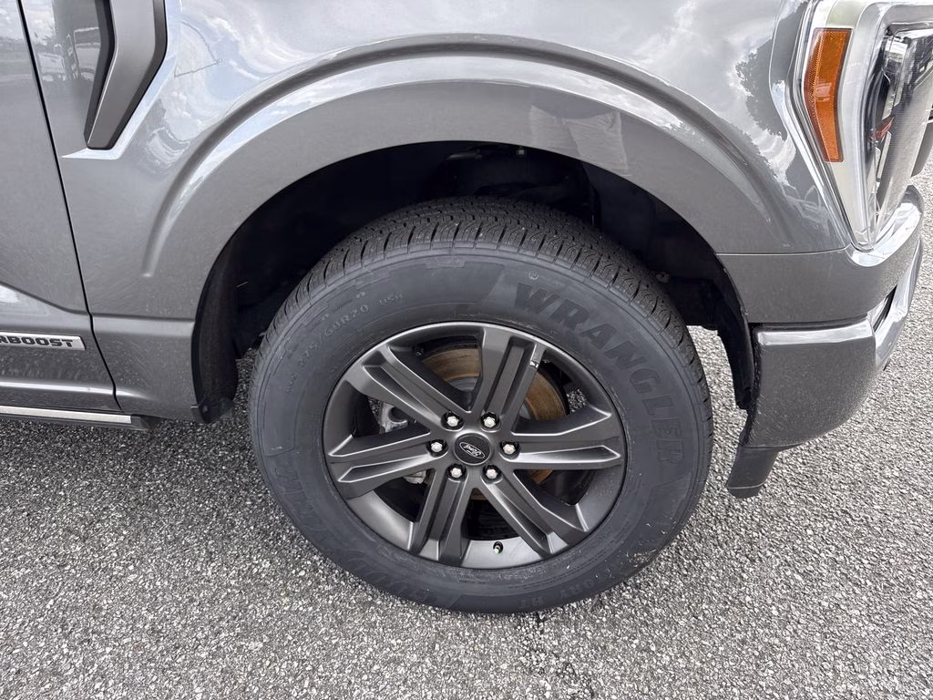 2023 Carbonized Gray Metallic Ford F-150 Lariat 4X4 Truck