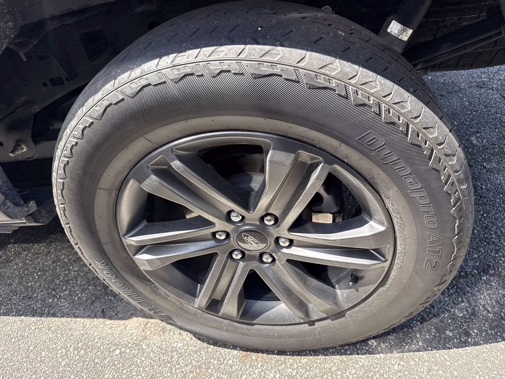 2023 Carbonized Gray Metallic Ford F-150 Lariat 4X4 Truck