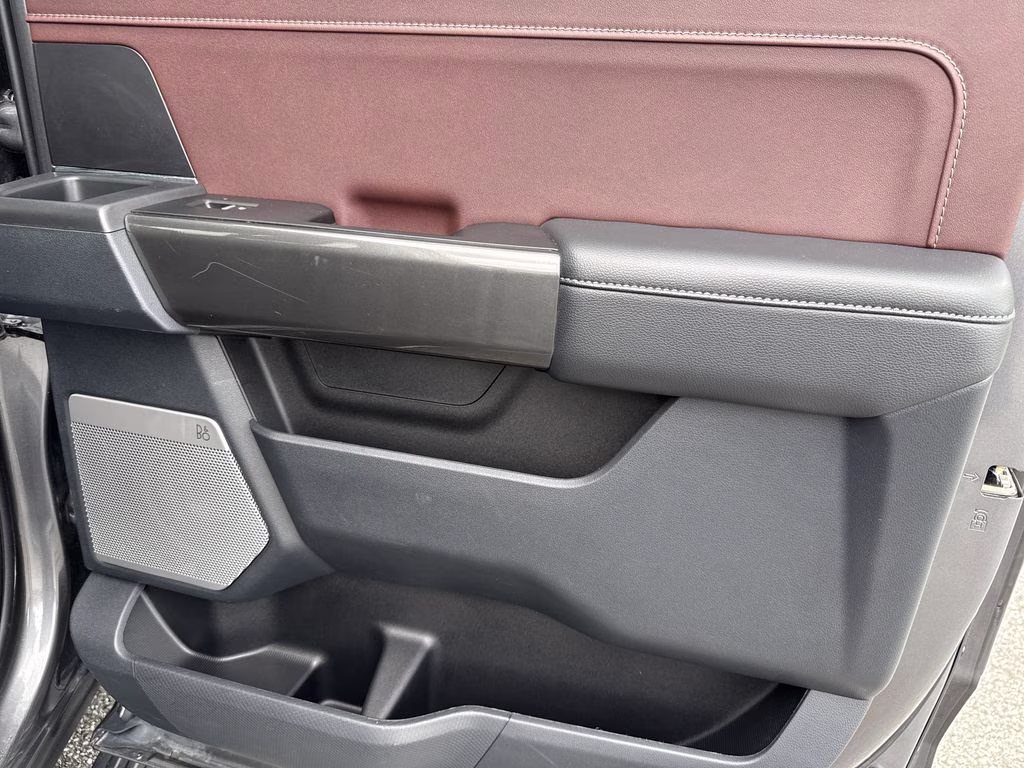 2023 Carbonized Gray Metallic Ford F-150 Lariat 4X4 Truck