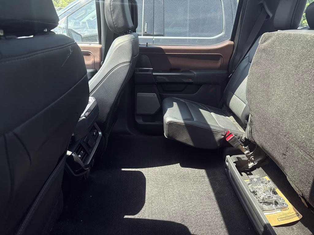 2023 Carbonized Gray Metallic Ford F-150 Lariat 4X4 Truck