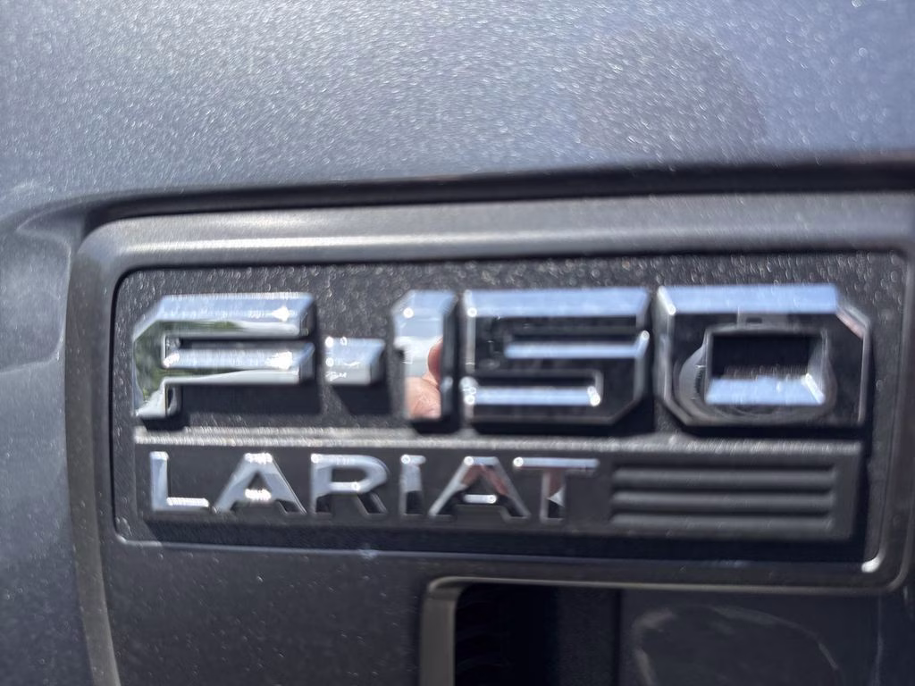 2023 Carbonized Gray Metallic Ford F-150 Lariat 4X4 Truck