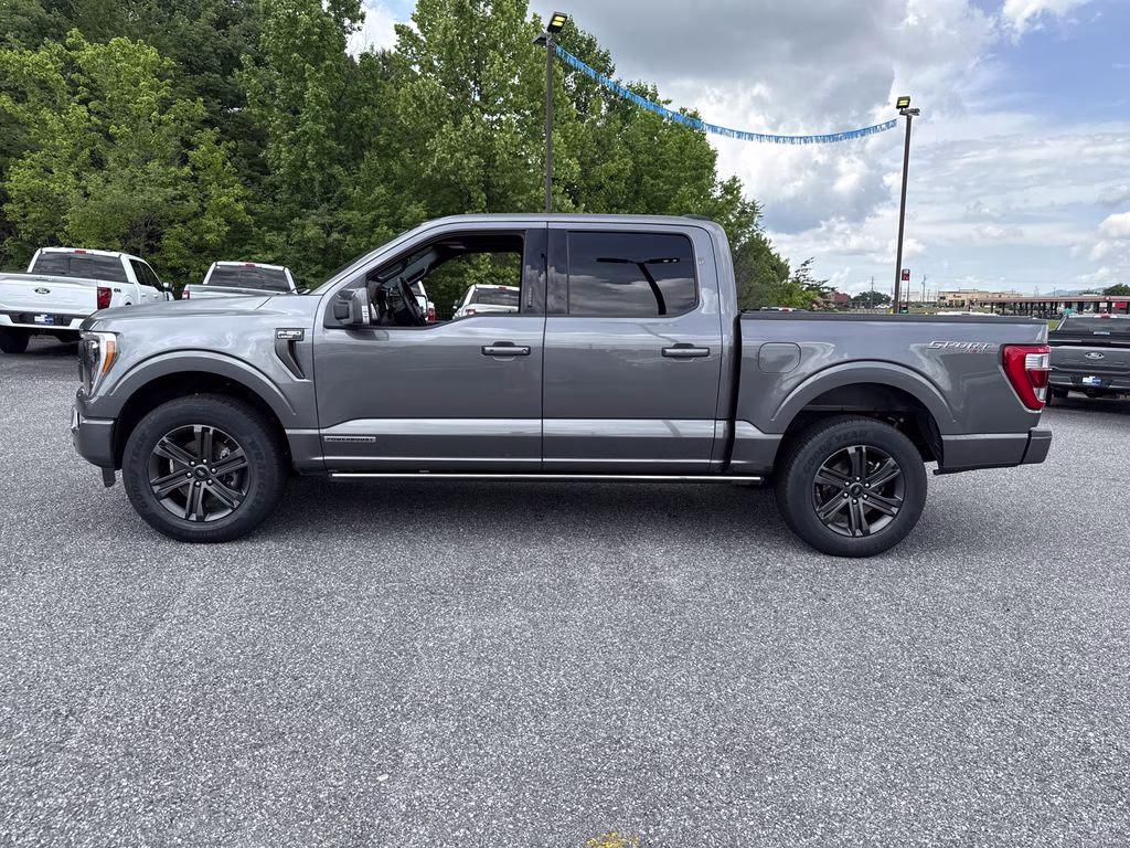 2023 Carbonized Gray Metallic Ford F-150 Lariat 4X4 Truck