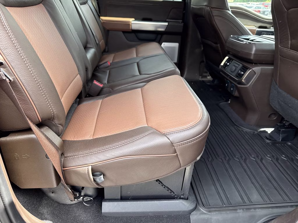 2025 Agate Black Metallic Ford F-150 King Ranch 4X4 Truck