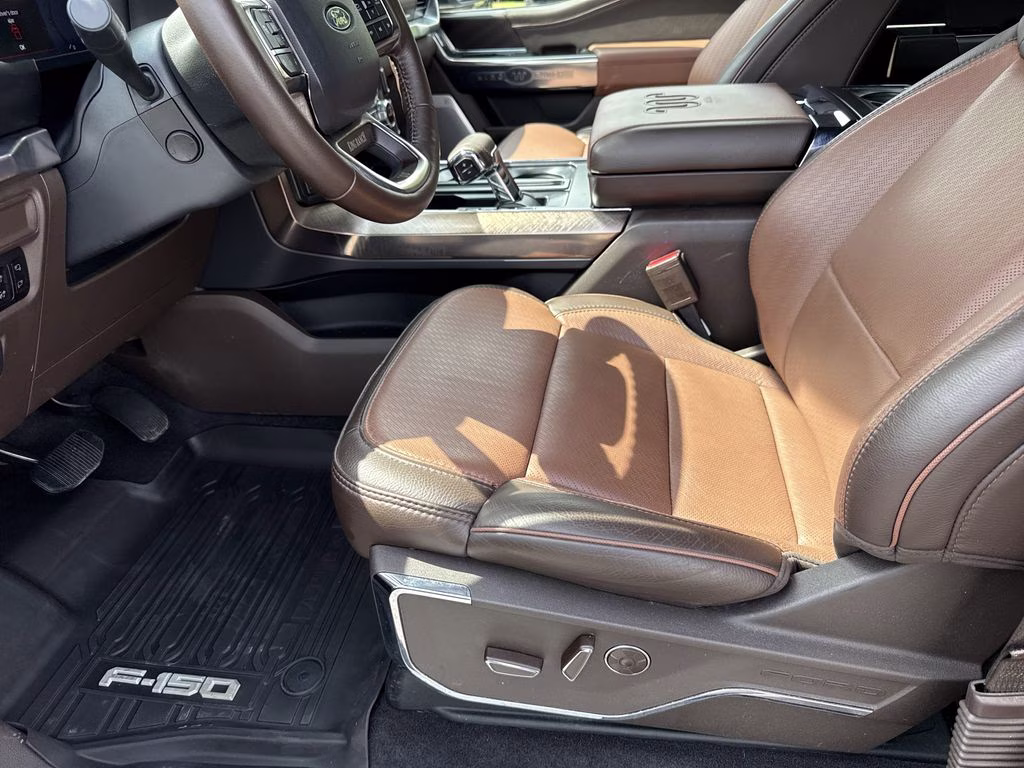 2025 Agate Black Metallic Ford F-150 King Ranch 4X4 Truck