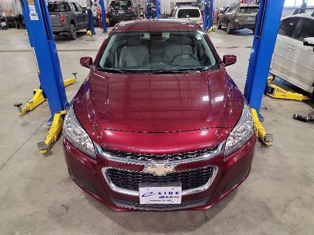 2015 Butte Red Metallic Chevrolet Malibu LT FWD Sedan