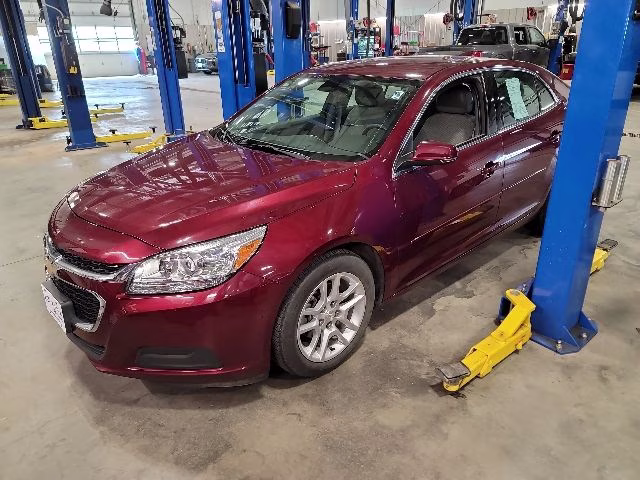 2015 Butte Red Metallic Chevrolet Malibu LT FWD Sedan