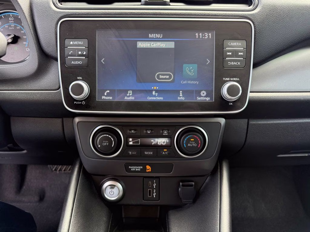 2024 Brilliant Silver Metallic Nissan LEAF S FWD Hatchback