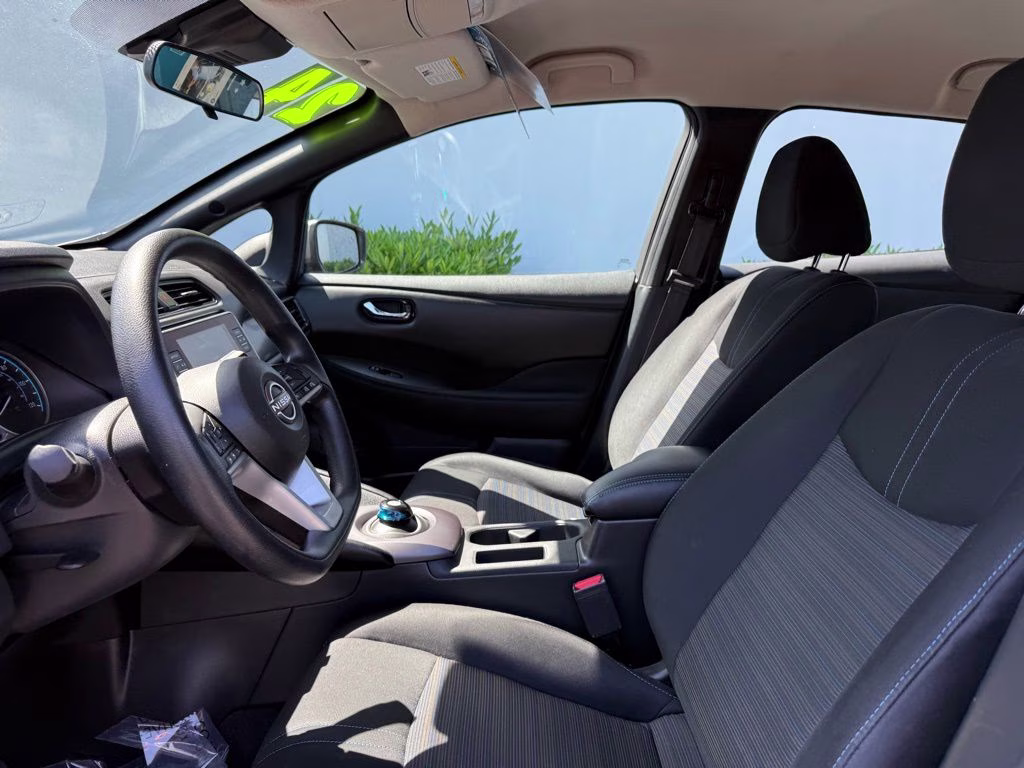 2024 Gun Metallic Nissan LEAF S FWD Hatchback