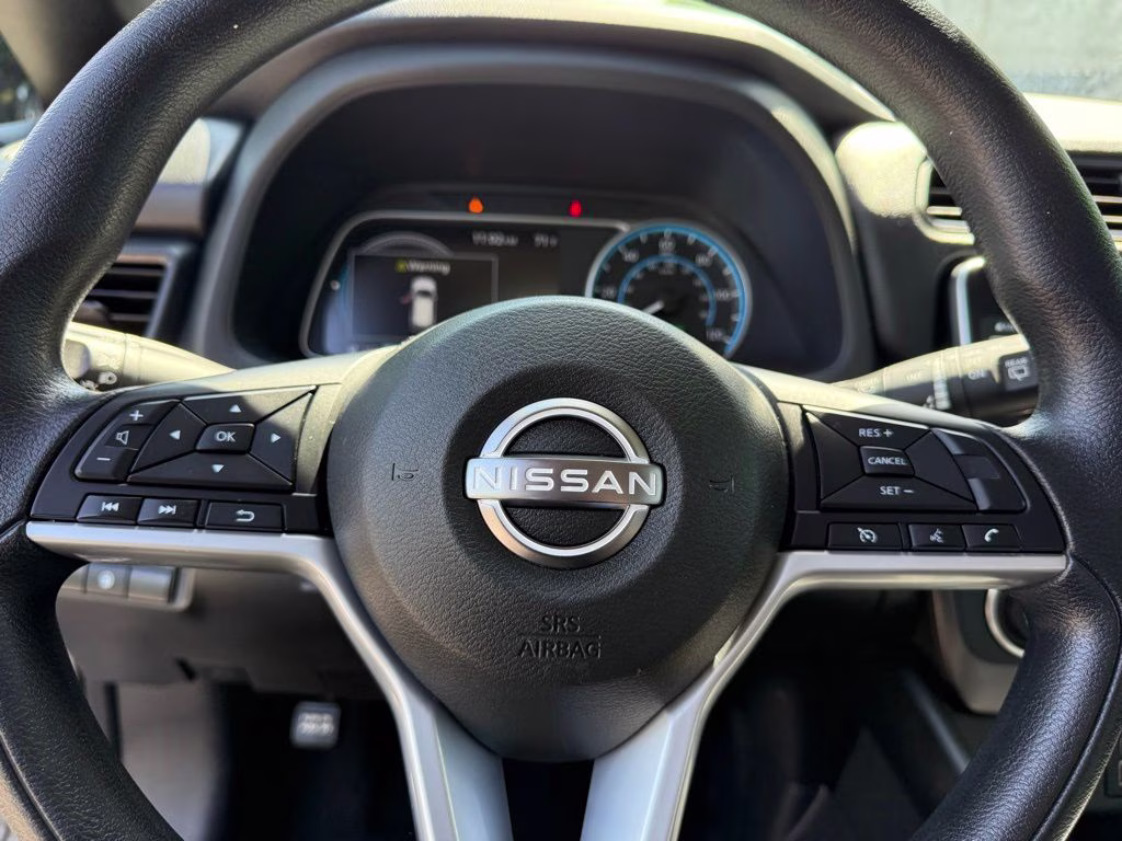 2024 Gun Metallic Nissan LEAF S FWD Hatchback