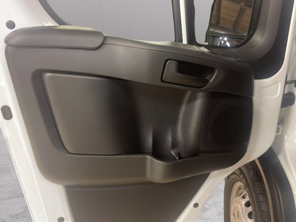 2026 Bright White Clearcoat Ram ProMaster 1500 Low Roof FWD Van