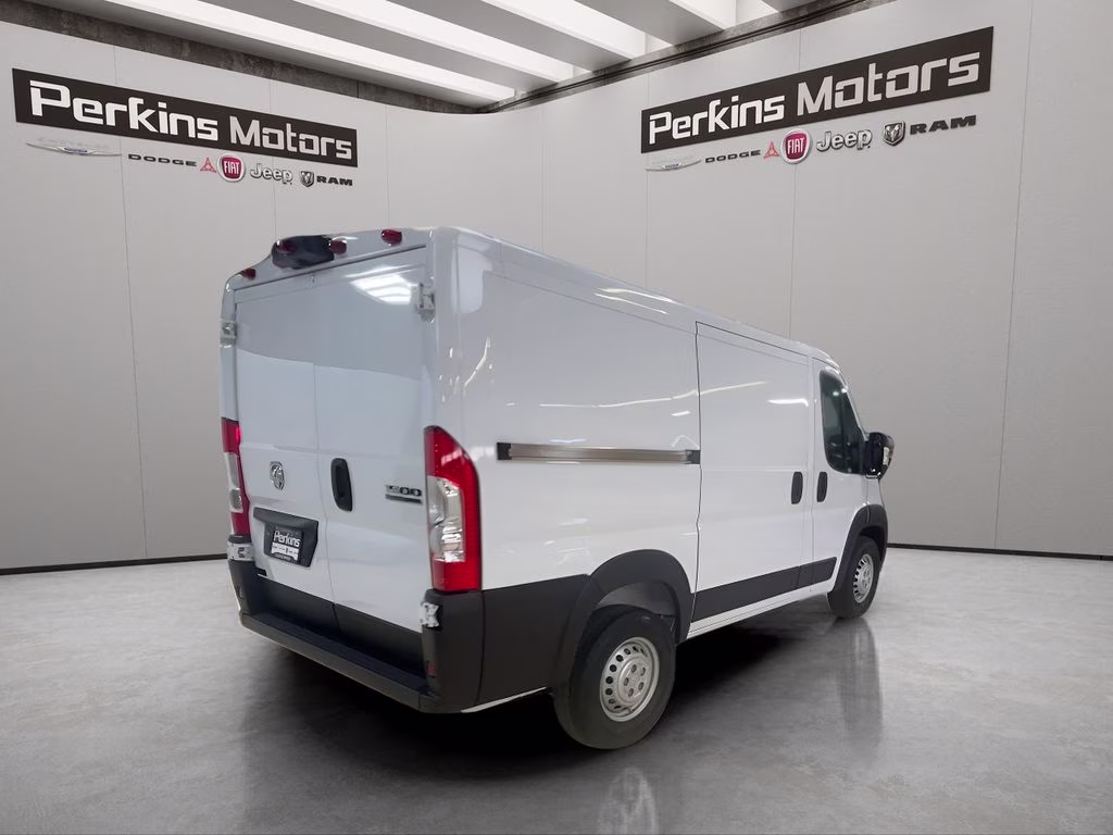 2026 Bright White Clearcoat Ram ProMaster 1500 Low Roof FWD Van