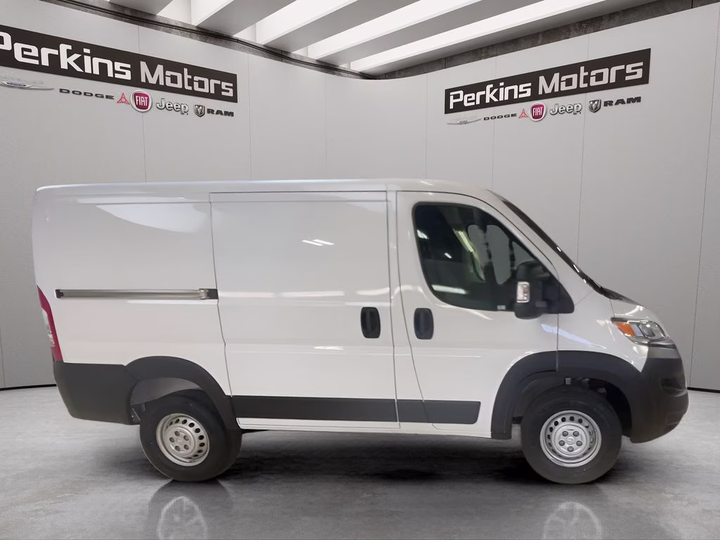 2026 Bright White Clearcoat Ram ProMaster 1500 Low Roof FWD Van