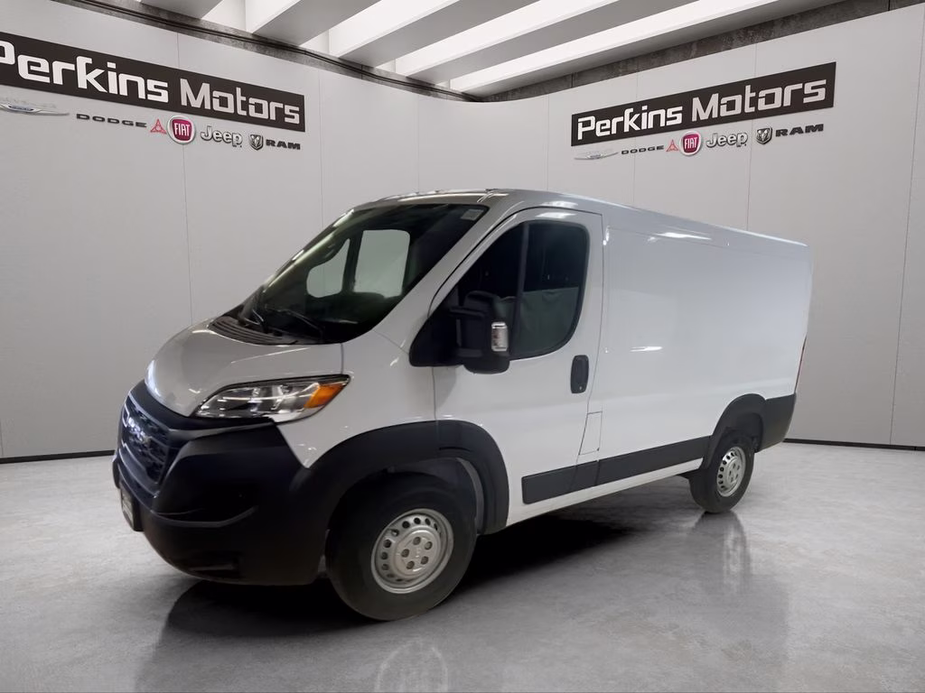 2026 Bright White Clearcoat Ram ProMaster 1500 Low Roof FWD Van