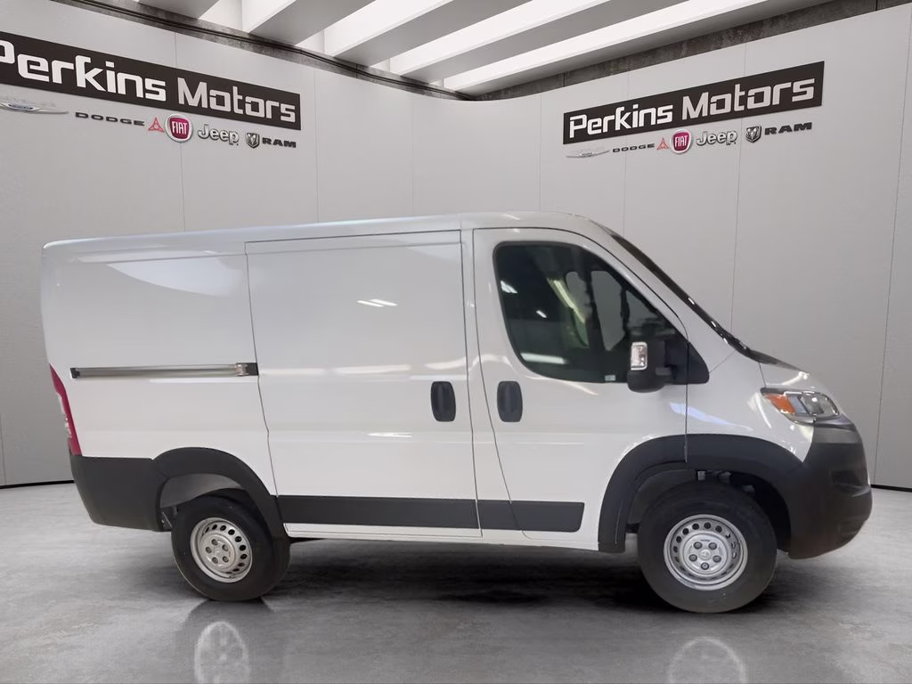 2026 Bright White Clearcoat Ram ProMaster 1500 Low Roof FWD Van