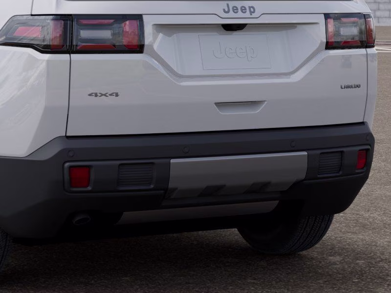 2026 Bright White Clearcoat Jeep Cherokee Laredo 4X4 SUV