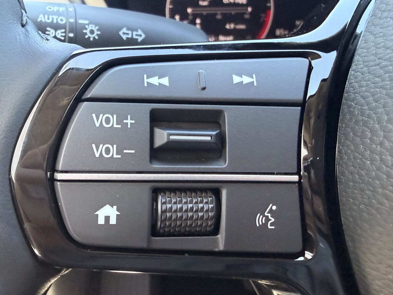 2027 Solar Silver Metallic Honda HR-V EX-L AWD SUV