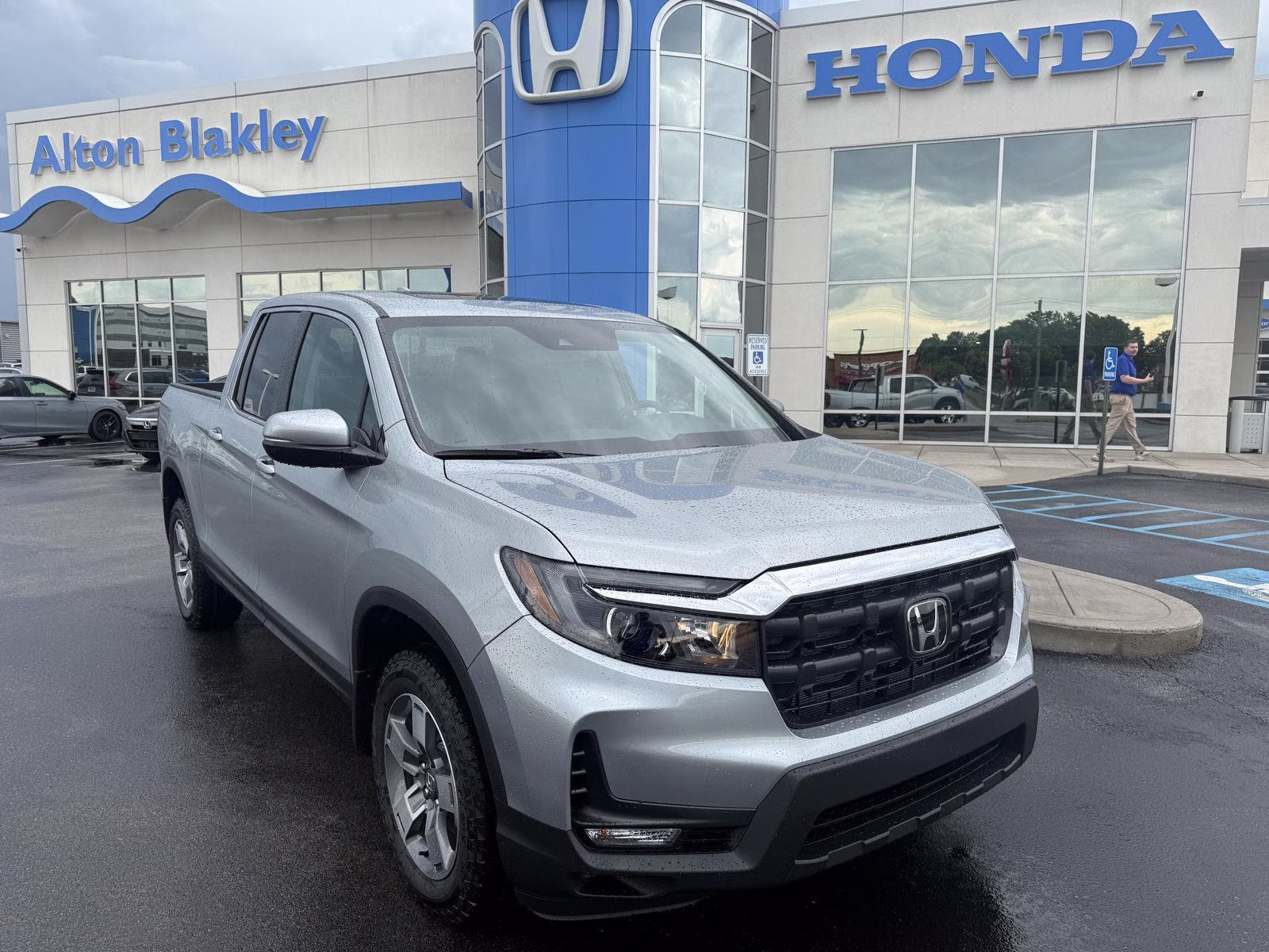 2026 Honda Ridgeline RTL AWD's photo