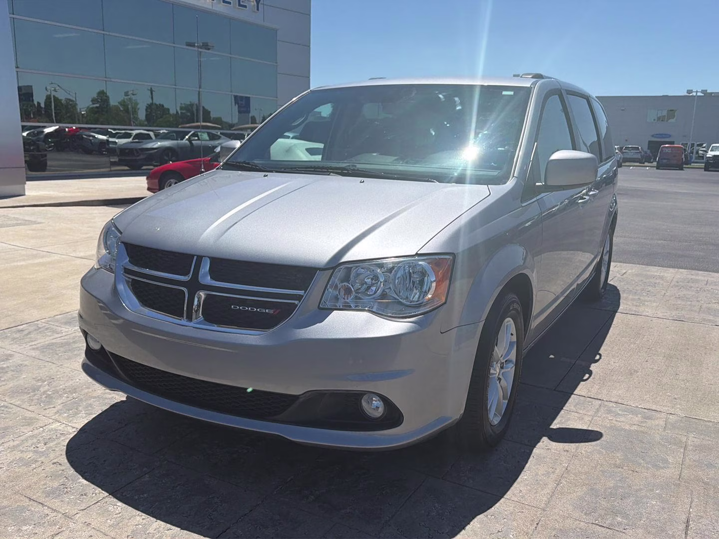 2019 Billet Clearcoat Dodge Grand Caravan SXT FWD Van