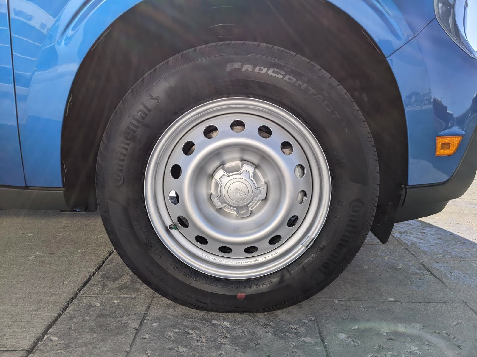 2026 Velocity Blue Ford Maverick XL AWD Truck