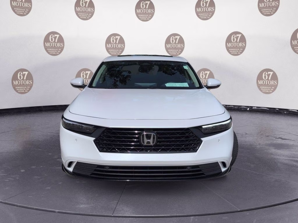 2025 White Honda Accord Hybrid EX-L FWD Sedan