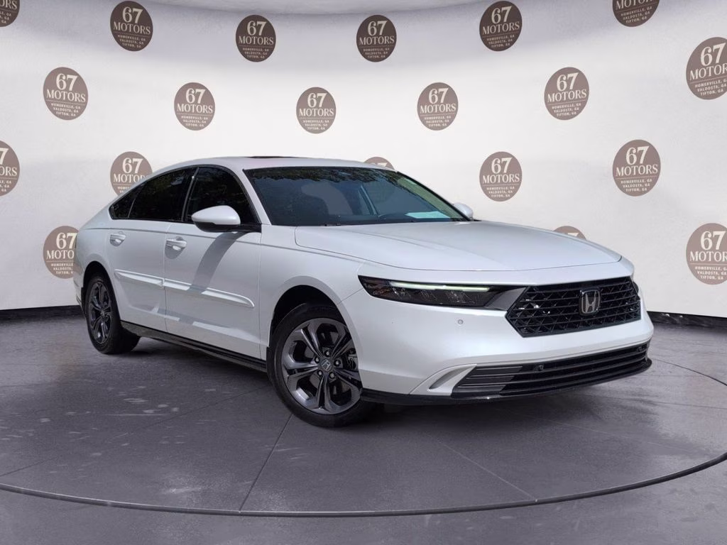 2025 White Honda Accord Hybrid EX-L FWD Sedan