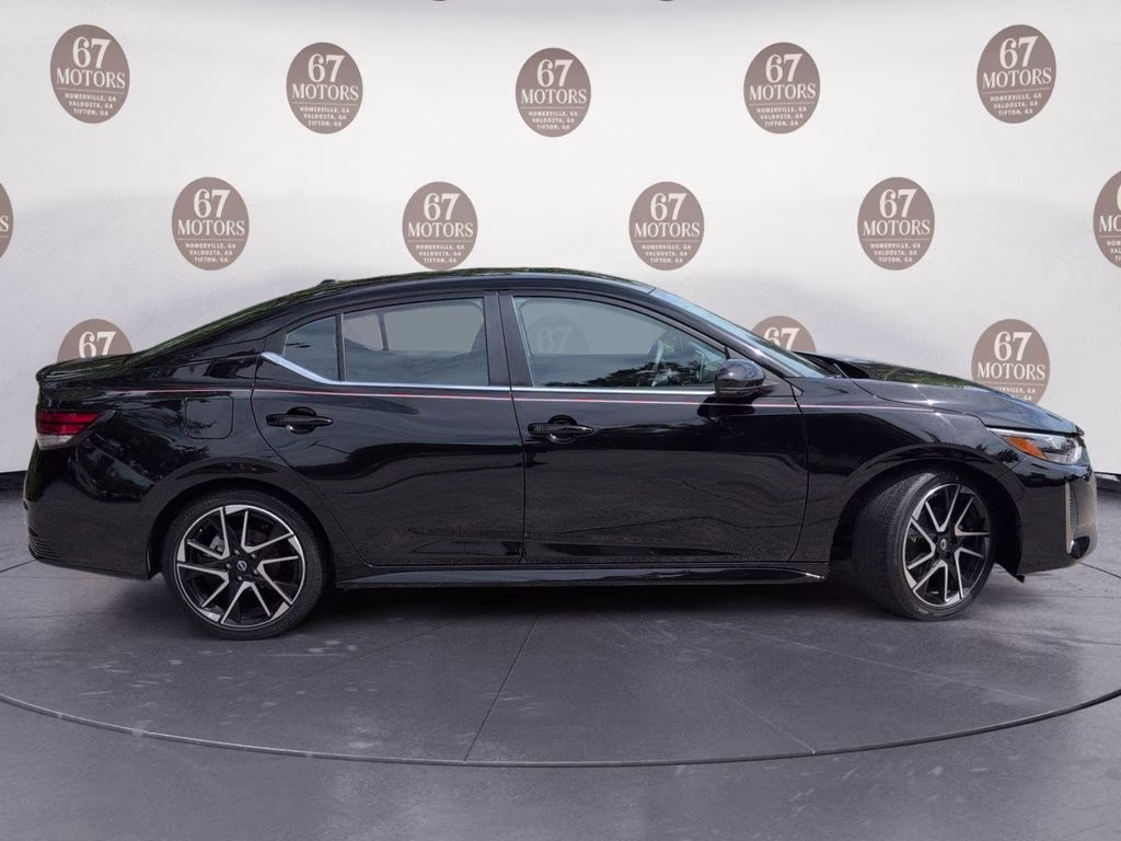 2025 Super Black Nissan Sentra SR FWD Sedan