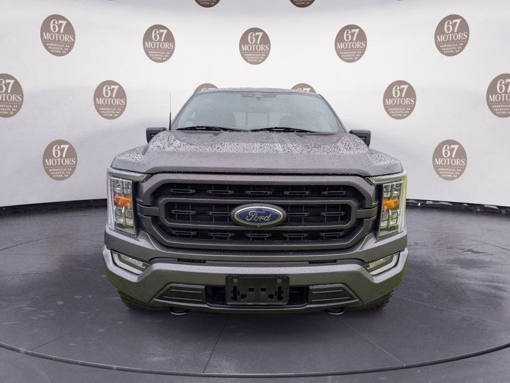 2022 Gray Metallic Ford F-150 XLT 4X4 Truck