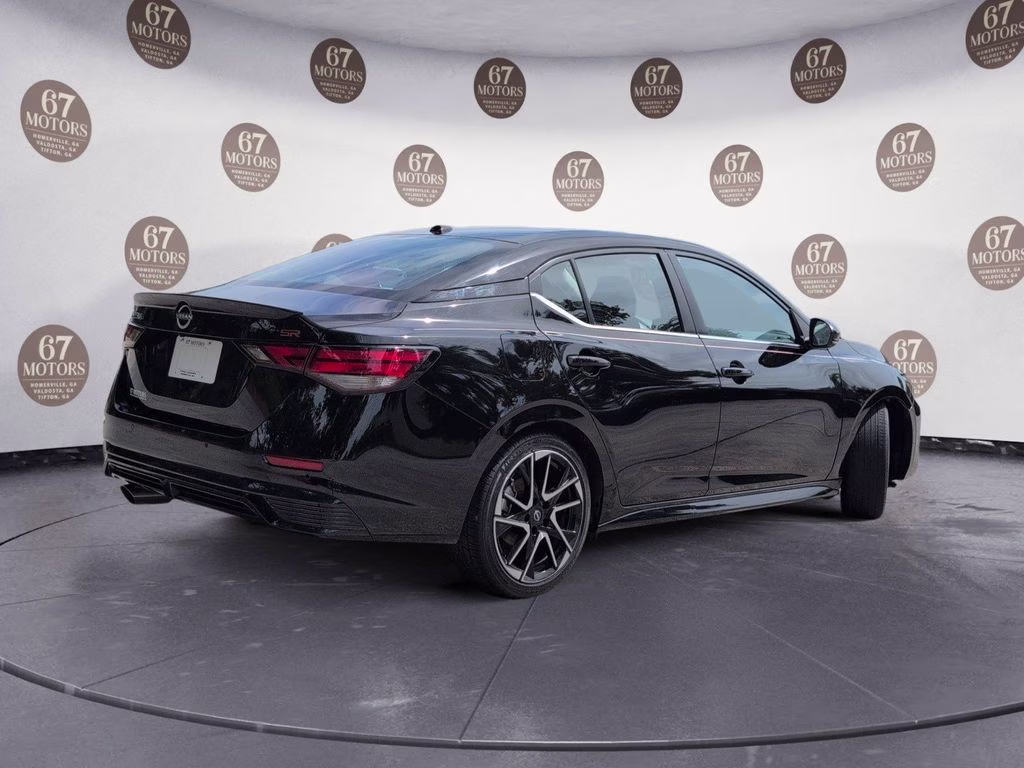 2025 Super Black Nissan Sentra SR FWD Sedan