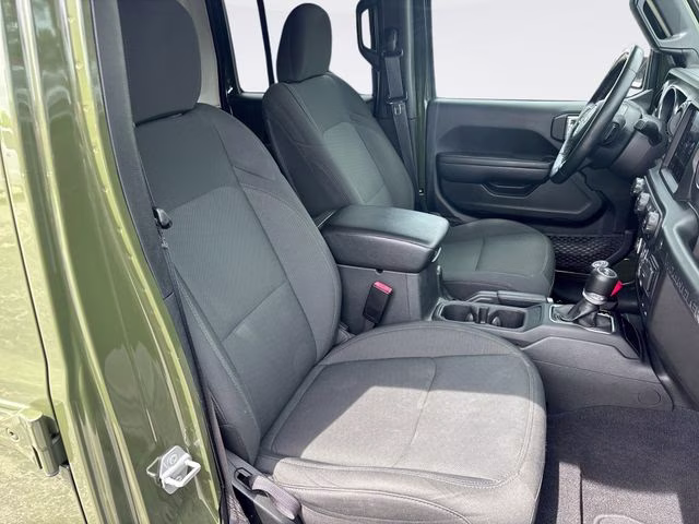 2022 Green Clearcoat Jeep Wrangler Unlimited Sport 4X4 SUV