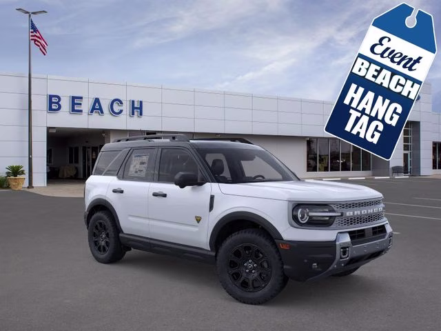 2026 Space White Metallic Ford Bronco Sport Badlands 4X4 SUV