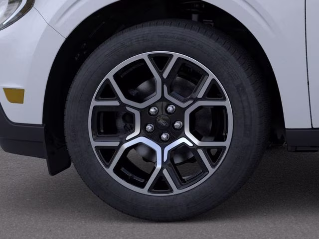 2026 White Metallic Ford Maverick Lariat AWD Truck