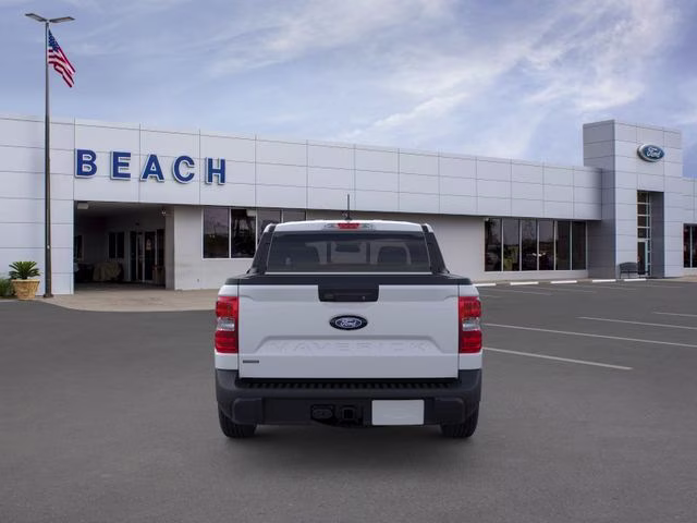 2026 White Metallic Ford Maverick Lariat AWD Truck