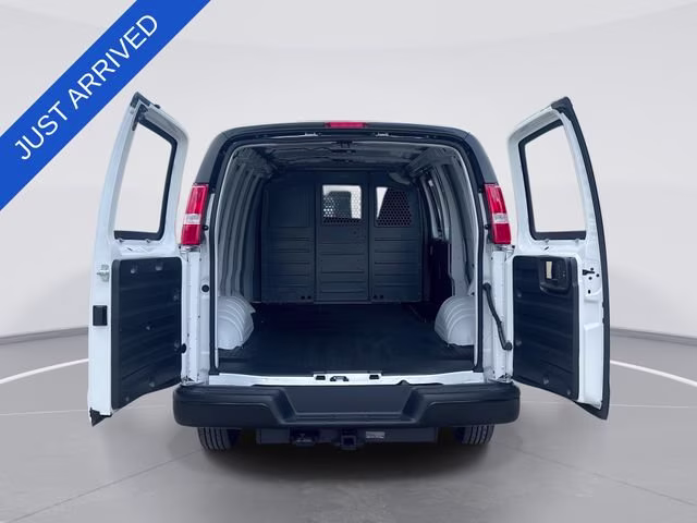 2026 Summit White Chevrolet Express Cargo WT RWD 2500 Regular Wheelbase