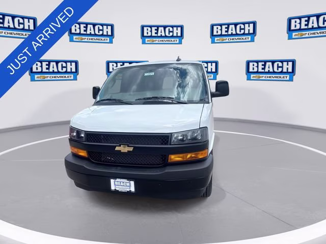 2026 Summit White Chevrolet Express Cargo WT RWD 2500 Regular Wheelbase
