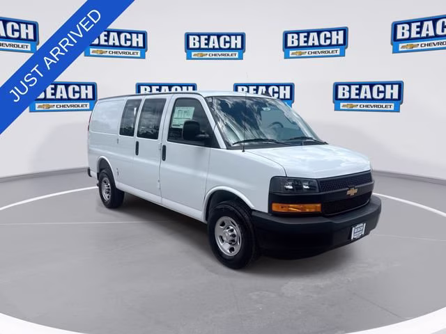 2026 Summit White Chevrolet Express Cargo WT RWD 2500 Regular Wheelbase
