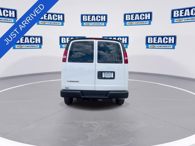 2026 Summit White Chevrolet Express Cargo WT RWD 2500 Regular Wheelbase