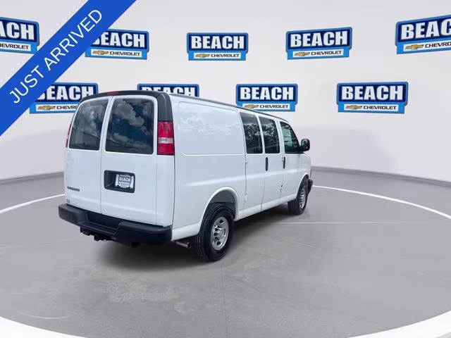 2026 Summit White Chevrolet Express Cargo WT RWD 2500 Regular Wheelbase