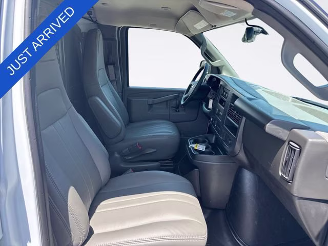 2026 Summit White Chevrolet Express Cargo WT RWD 2500 Extended Wheelbase