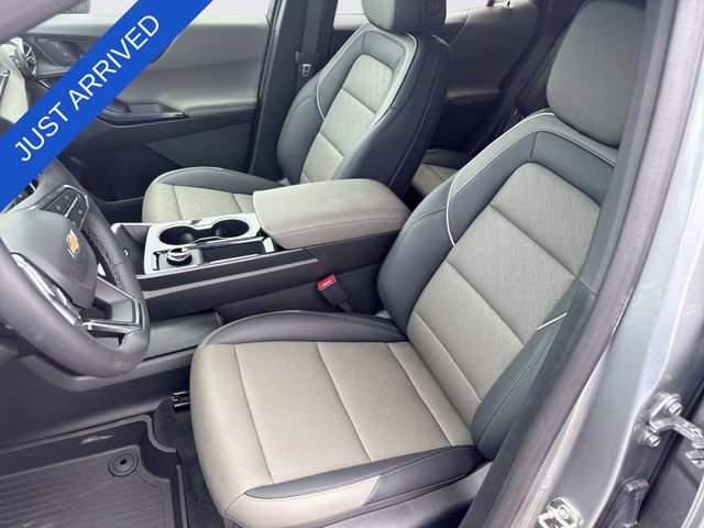 2026 Sterling Gray Metallic Chevrolet Equinox LT FWD SUV