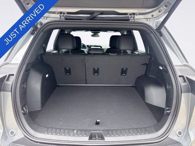 2026 Sterling Gray Metallic Chevrolet Equinox LT FWD SUV