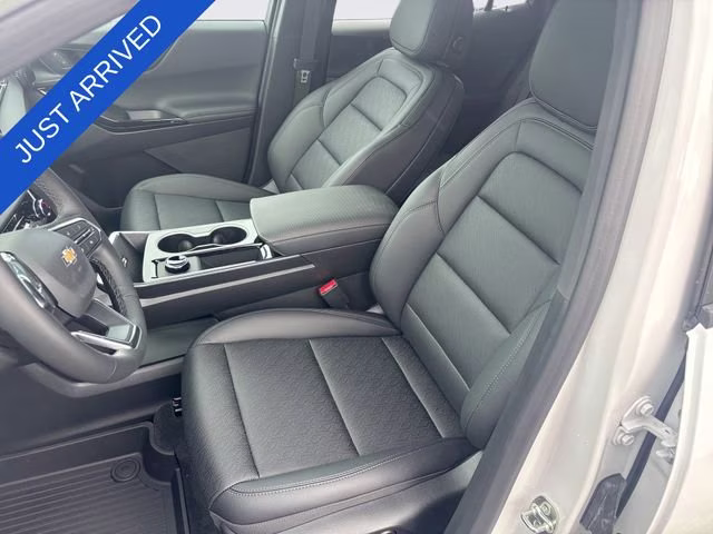 2026 Summit White Chevrolet Equinox LT FWD SUV