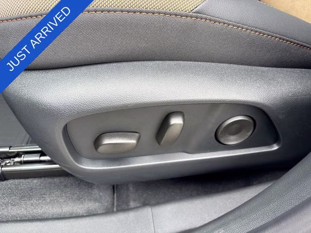 2026 Polar White Tricoat Chevrolet Equinox ACTIV AWD SUV
