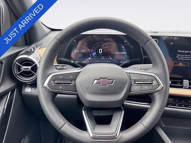 2026 Polar White Tricoat Chevrolet Equinox ACTIV AWD SUV