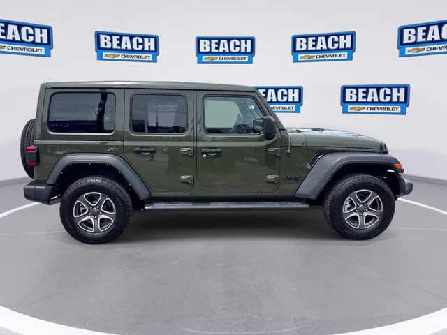 2022 Green Clearcoat Jeep Wrangler Unlimited Sport 4X4 SUV