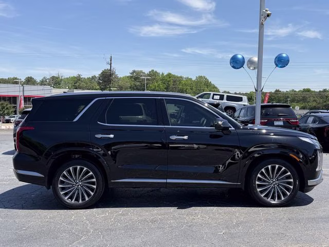 2025 Abyss Black Pearl Hyundai Palisade Calligraphy FWD SUV