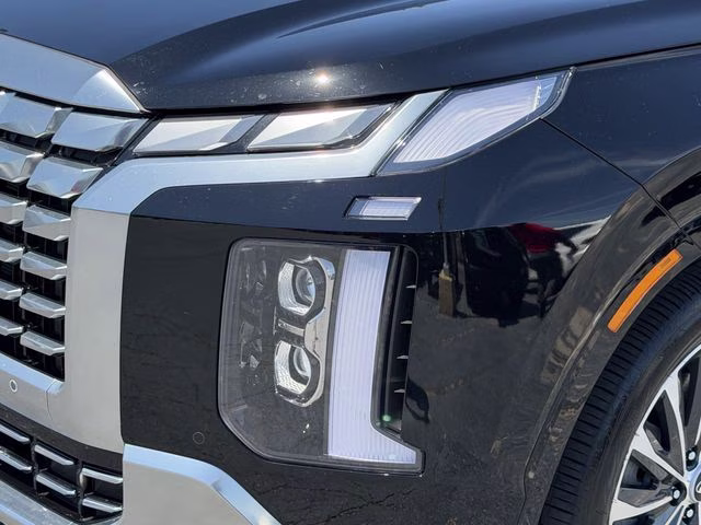 2025 Abyss Black Pearl Hyundai Palisade Calligraphy FWD SUV